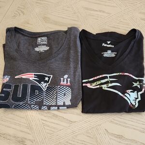 Fanatics New England Patriots V-Neck T-Shirts BOTH Shirts Women's Large LOT of 2